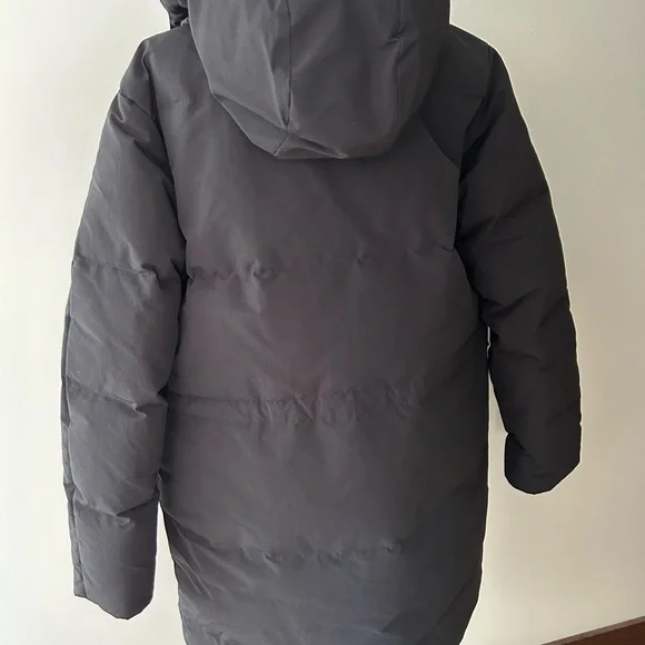 Everlane Women's Long Puffer Jacket in Black, Size Medium - Picture 6 of 7